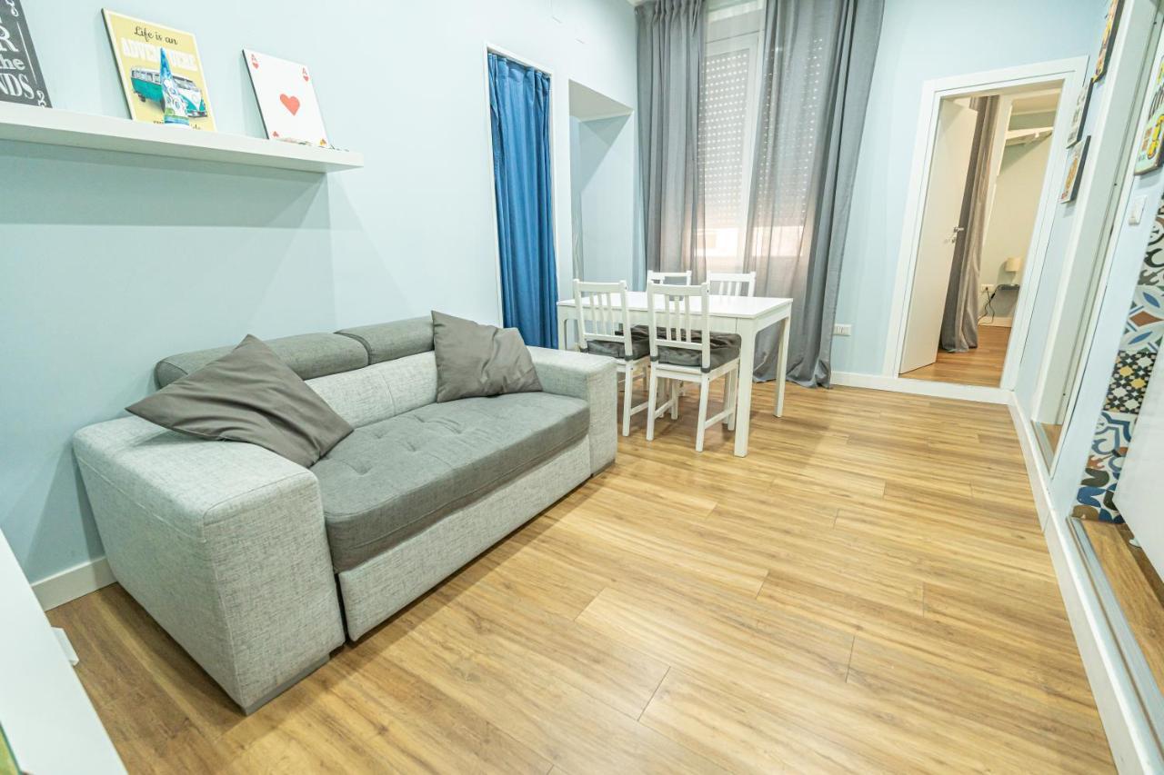 Casa Vacanze Decumano 17 Наполи Екстериор снимка